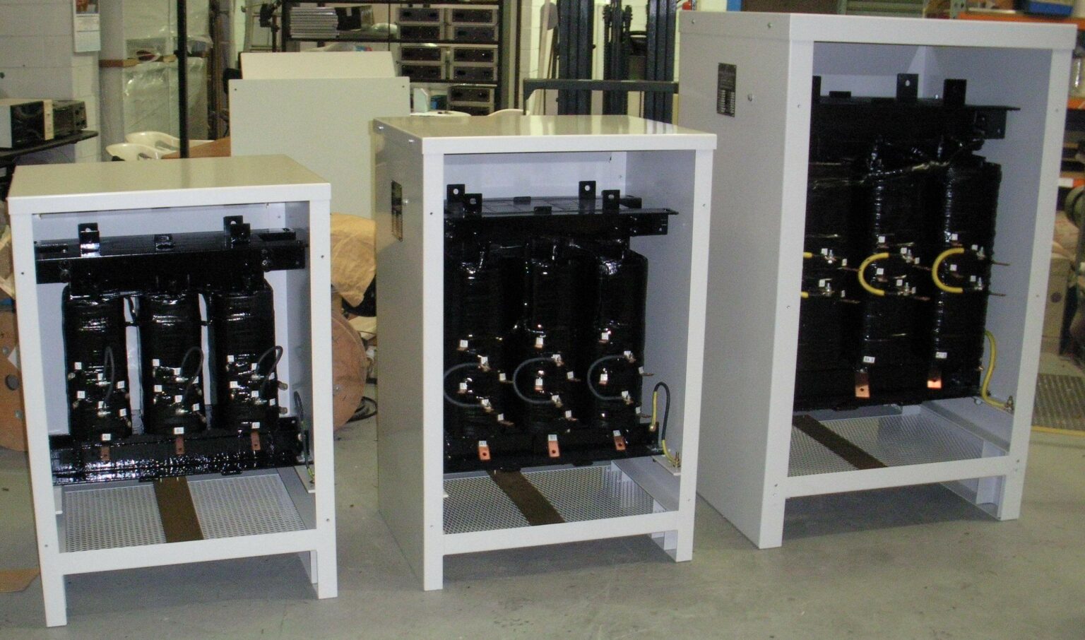 Isolation Transformer vs Regular Transformer What Is the Difference? — Southern Electronic Services